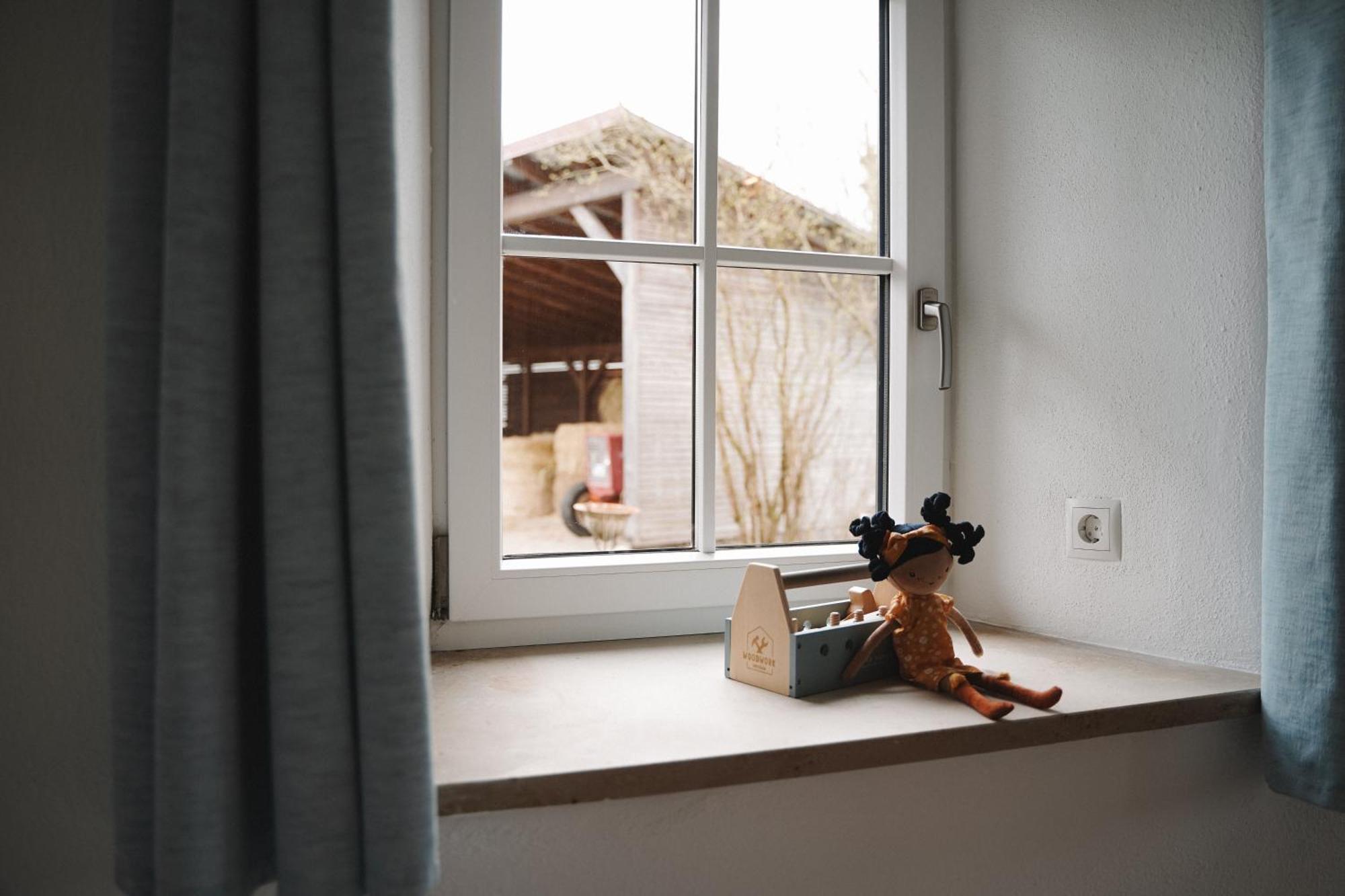 Black Horse Family Apartment - Barrierearm - Pfotenglueck - Familienzeit By Loewenherz Homes Stephanskirchen Zewnętrze zdjęcie