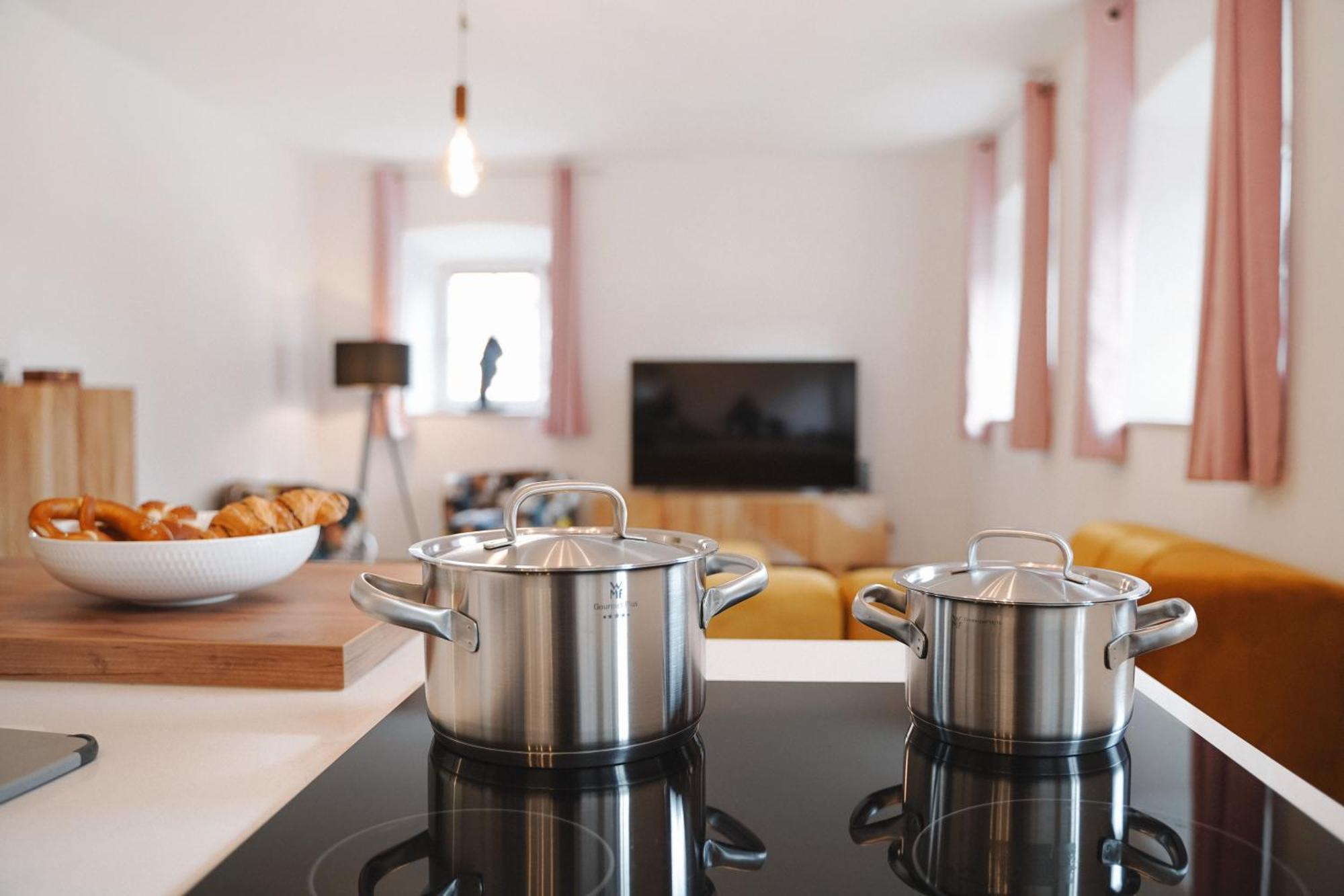 Black Horse Family Apartment - Barrierearm - Pfotenglueck - Familienzeit By Loewenherz Homes Stephanskirchen Zewnętrze zdjęcie